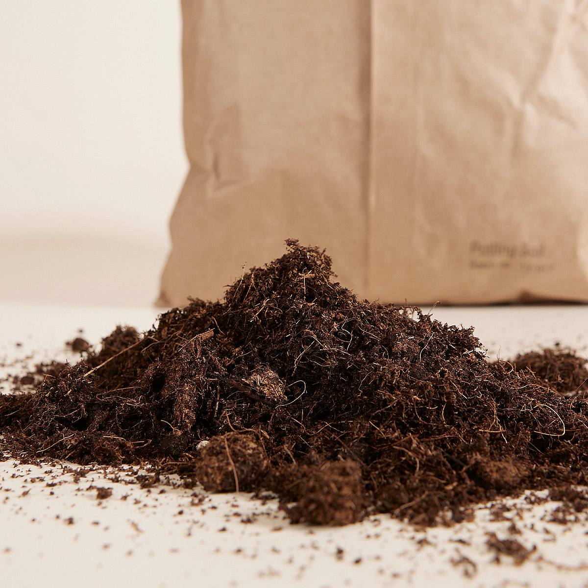 Ziemia doniczkowa 1 litr picture 1