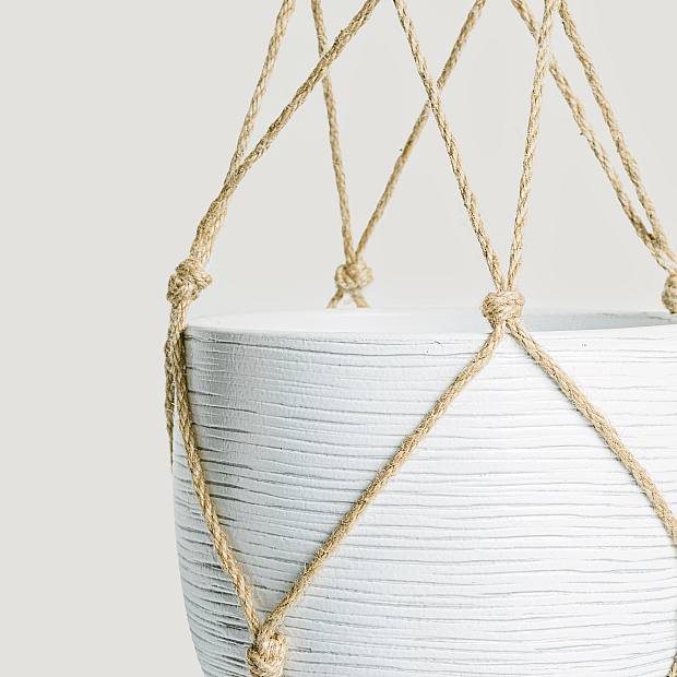 Macramé Hanger details