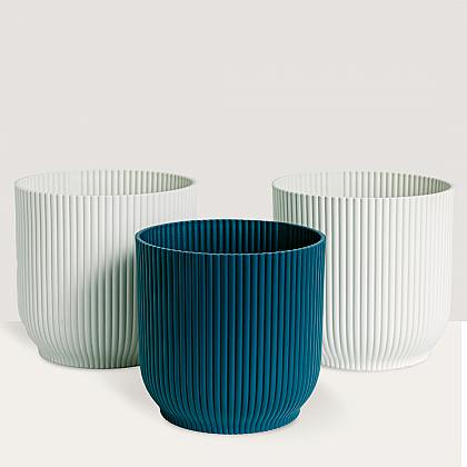 Trojice chladicích květináčů